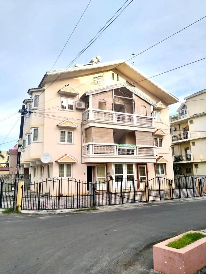 Cosy Flat Beachfront Flic en Flac Екстер'єр фото